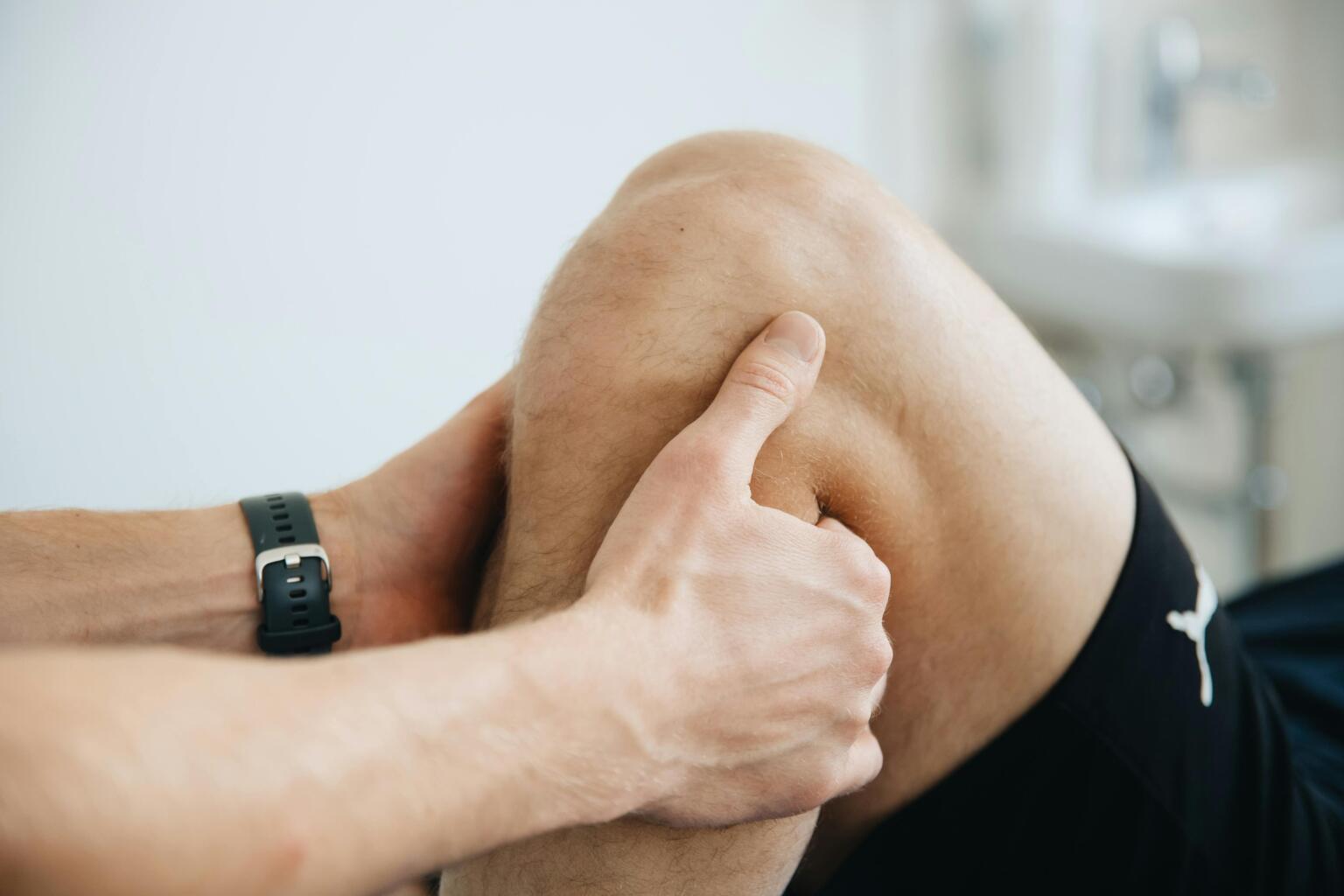 How Osteopathy May Help with Tendonitis How Osteopathy May Help with Tendonitis